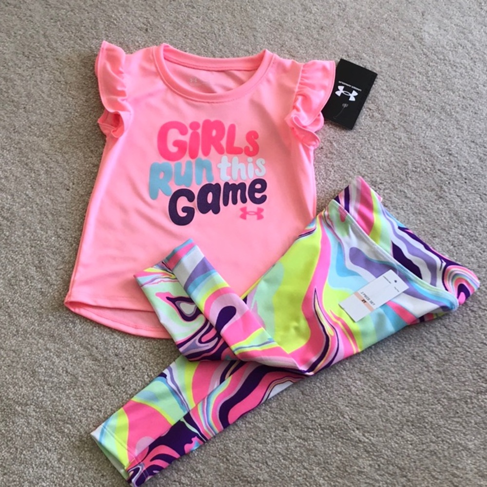 UNDER ARMOUR 2T “GIRLS RUN THIS GAME” 2 PIECE SET
